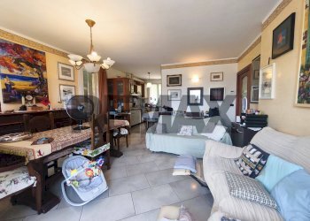 Sala da pranzo - Trilocale Via Marco Polo
 
5, Borghetto Santo Spirito - foto 3