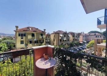 Balcone - Trilocale Via Marco Polo
 
5, Borghetto Santo Spirito - foto 15