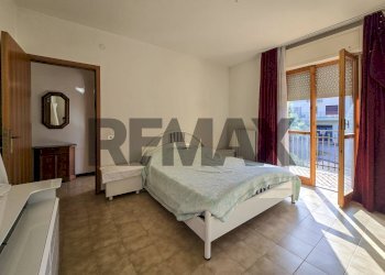 Camera / camera da letto - Appartamento Via d'urbano
 
43, Fara Filiorum Petri - foto 16