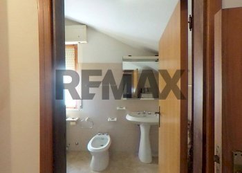 Bagno - Appartamento Via Francesco D'urbano
 
43, Fara Filiorum Petri - foto 32