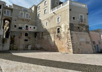 Edificio all\'aperto - Apartment Piazza Vittorio Emanuele II
 
21, Vieste - photo 34