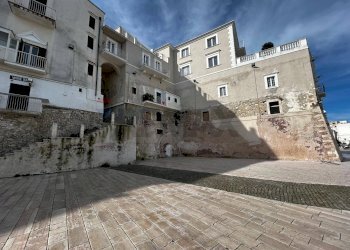Edificio all\'aperto - Apartment Piazza Vittorio Emanuele II
 
21, Vieste - photo 35