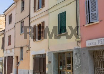 Edificio all\'aperto - Casa semi indipendente Via Agostino Berenini
 
129, Fidenza - foto 21