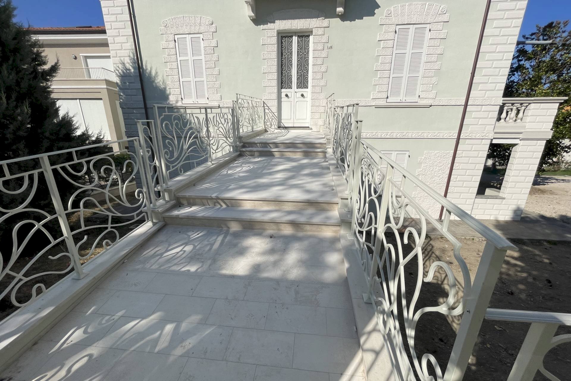 Foto 1 - Quadrilocale Viale Zara
 
19, Pesaro - foto 1