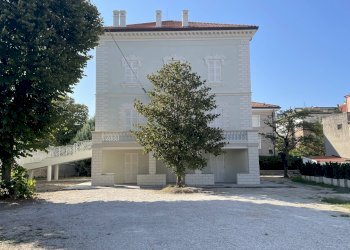 Foto 3 - Quadrilocale Viale Zara
 
19, Pesaro - foto 3