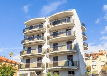 Foto 20 - Two-room apartment Via Eugenio Montale
 
2, Loano - photo 20