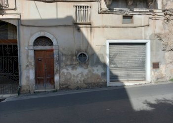 Edificio all\'aperto - Casa indipendente VIA FONTANA
 
414, Modica - foto 1