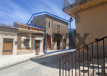 Edificio all\'aperto - Casa indipendente san giovanni  bosco
 
32, Chiaramonte Gulfi - foto 3