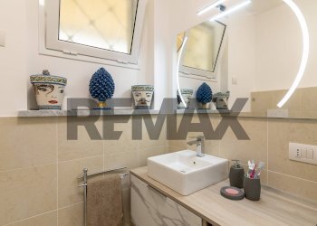 Bagno - Casa indipendente via  dottor salvatore  ottaviano
 
122, Ragusa - foto 5