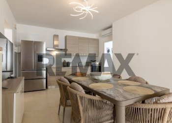 Sala da pranzo - Casa indipendente via  dottor salvatore  ottaviano
 
122, Ragusa - foto 11