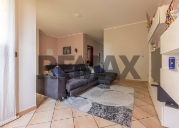 Soggiorno - Trilocale Via Pallanza
 
21, Busto Arsizio - foto 5