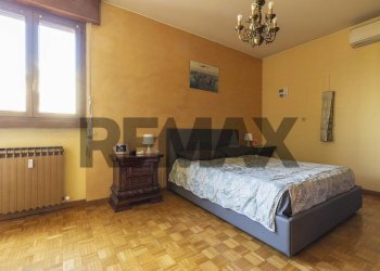 Camera / camera da letto - Trilocale Via Pallanza
 
21, Busto Arsizio - foto 17