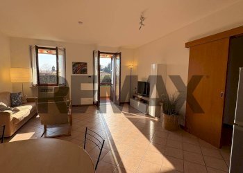 Sala da pranzo - Trilocale Via Montesin
 
21, Lazise - foto 17