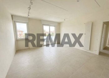 Stanza vuota - Trilocale via delle pinete
 
9, Carrara - foto 2
