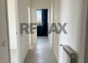 Hall / corridoio - Trilocale via delle pinete
 
9, Carrara - foto 5