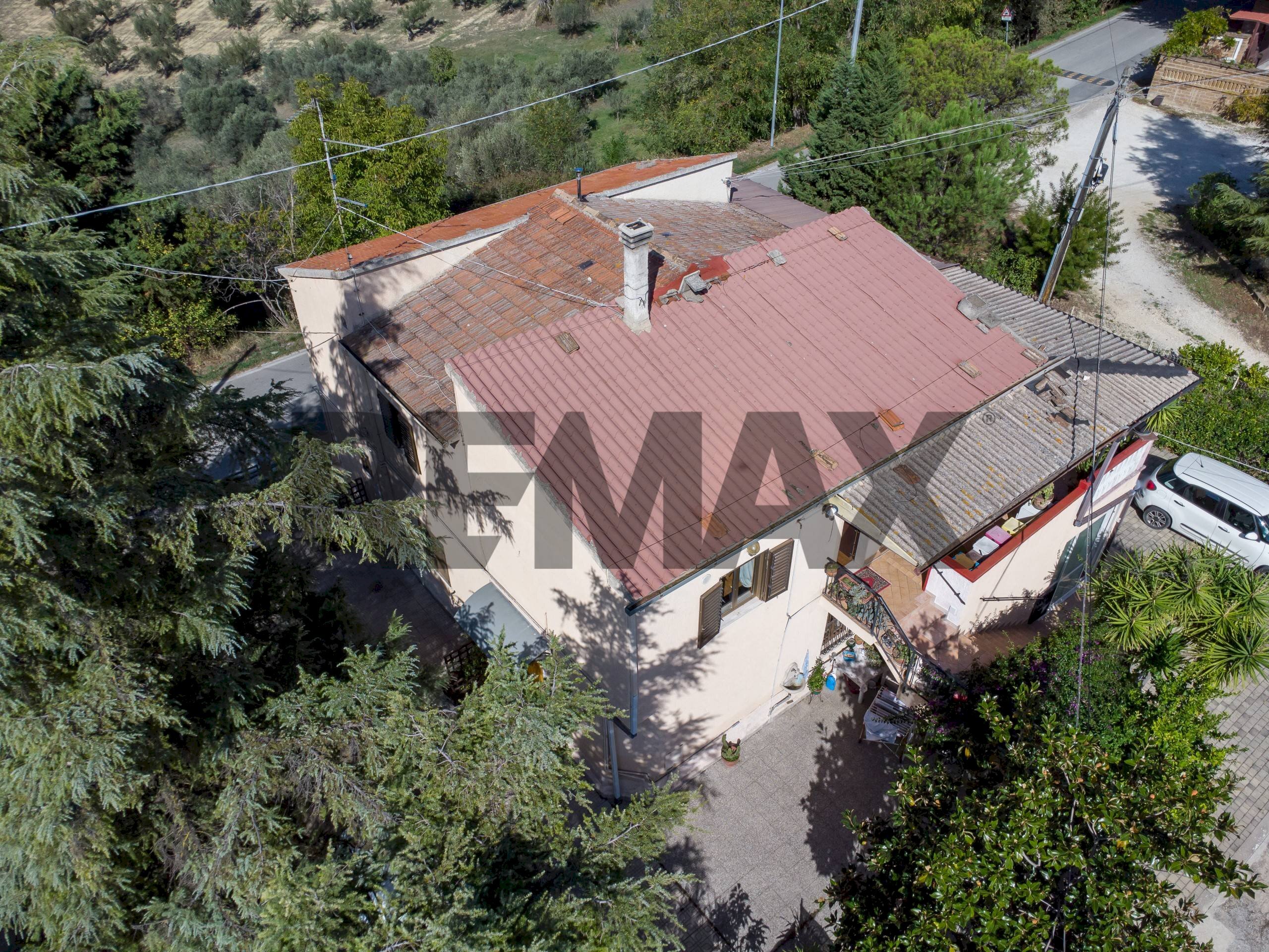 Casa all\'aperto - Semi-detached house via ripoli
 
11, Spoltore - photo 1