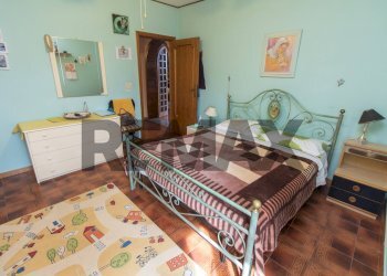 Camera / camera da letto - Semi-detached house via ripoli
 
11, Spoltore - photo 9