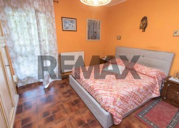 Camera / camera da letto - Semi-detached house via ripoli
 
11, Spoltore - photo 10