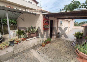Terrazza - Semi-detached house via ripoli
 
11, Spoltore - photo 42