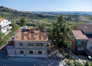 Casa all\'aperto - Semi-detached house via ripoli
 
11, Spoltore - photo 63