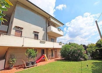 villa - Villa via Santo Jesus
 
7, Curno - foto 1