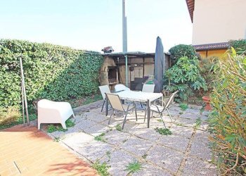 Giardino - Villa via Santo Jesus
 
7, Curno - foto 10