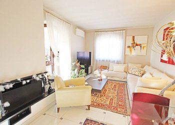 Soggiorno - Villa via Santo Jesus
 
7, Curno - foto 15