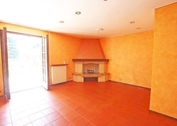 Soggiorno - Villa via ippolito nievo, Mozzo - foto 16