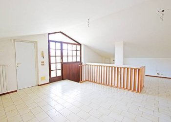 mansarda - Villa via ippolito nievo, Mozzo - foto 36