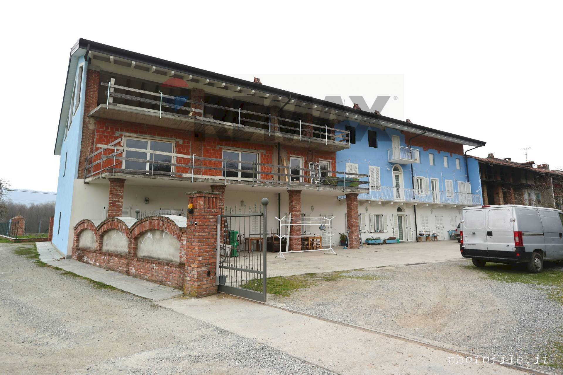 Edificio all\'aperto - Bilocale pobbia
29, Azeglio - foto 2