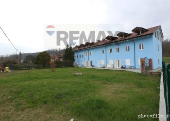 Casa all\'aperto - Bilocale pobbia
 
29, Azeglio - foto 1