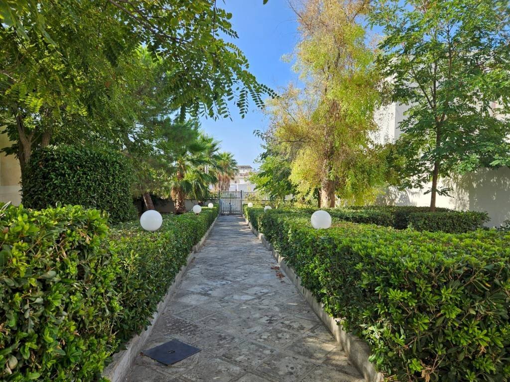 Giardino - Appartamento via dei Lucci Marini, 3, Torricella - foto 1