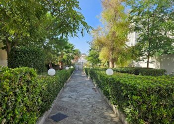 Giardino - Three-room apartment via dei Lucci Marini, 3, Torricella - photo 1