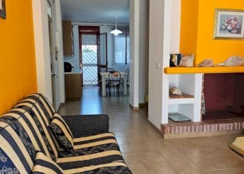 Salone - Three-room apartment via dei Lucci Marini, 3, Torricella - photo 14