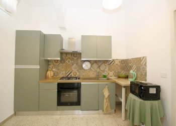 Cucina - Casa indipendente via Grappa, Tuglie - foto 9