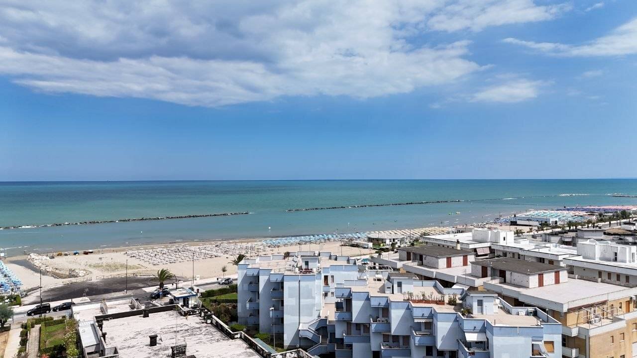 Foto 1 - Villa a Schiera PIO LA TORRE
 
70, Roseto degli Abruzzi - foto 1
