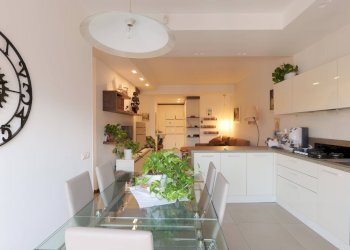 Cucina - Three-room apartment Via Po
 
15, Napoli - photo 5