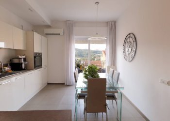 Cucina - Three-room apartment Via Po
 
15, Napoli - photo 6