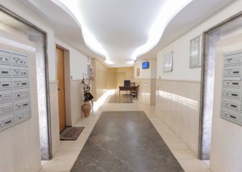 interno edificio - Three-room apartment Via Po
 
15, Napoli - photo 26