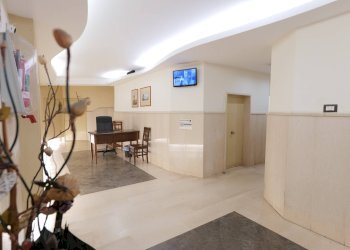interno edificio - Three-room apartment Via Po
 
15, Napoli - photo 27