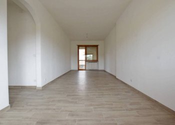 Salone - Appartamento via Alessandro Manzoni, 14, Mondovì - foto 7
