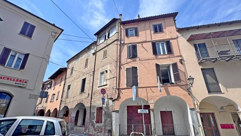 Facciata - Appartamento via delle Rosine, 29, Mondovì - foto 1