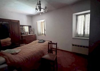 Camera da letto - Appartamento via delle Rosine, 29, Mondovì - foto 9