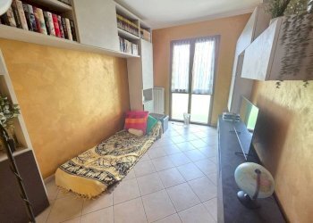 Cameretta - Three-room apartment via dei Bassi, Signa - photo 14