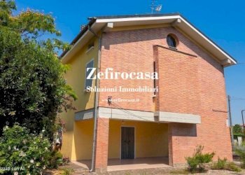 Facciata - Villa San Giovanni in Persiceto - foto 1