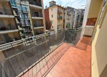 Balcone - Trilocale via Giovanni Spano, 6/8, Torino (zona Lingotto) - foto 18