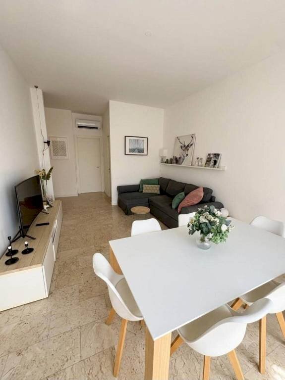 Salone - Two-room apartment via Rodolfo Carabelli, Milano - photo 3