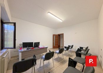 Foto 19 - Office corso Giannone
 
168, Caserta - photo 19