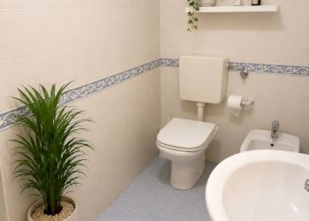 Bagno - Two-room apartment corso Vittorio Emanuele II, Cuneo (neighborhood Donatello) - photo 7