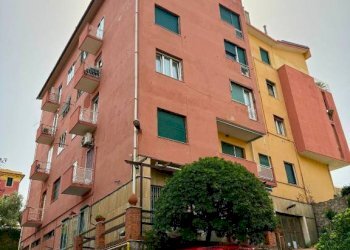 Facciata - Bilocale via Nicolò Dodero, 8, Genova - foto 5